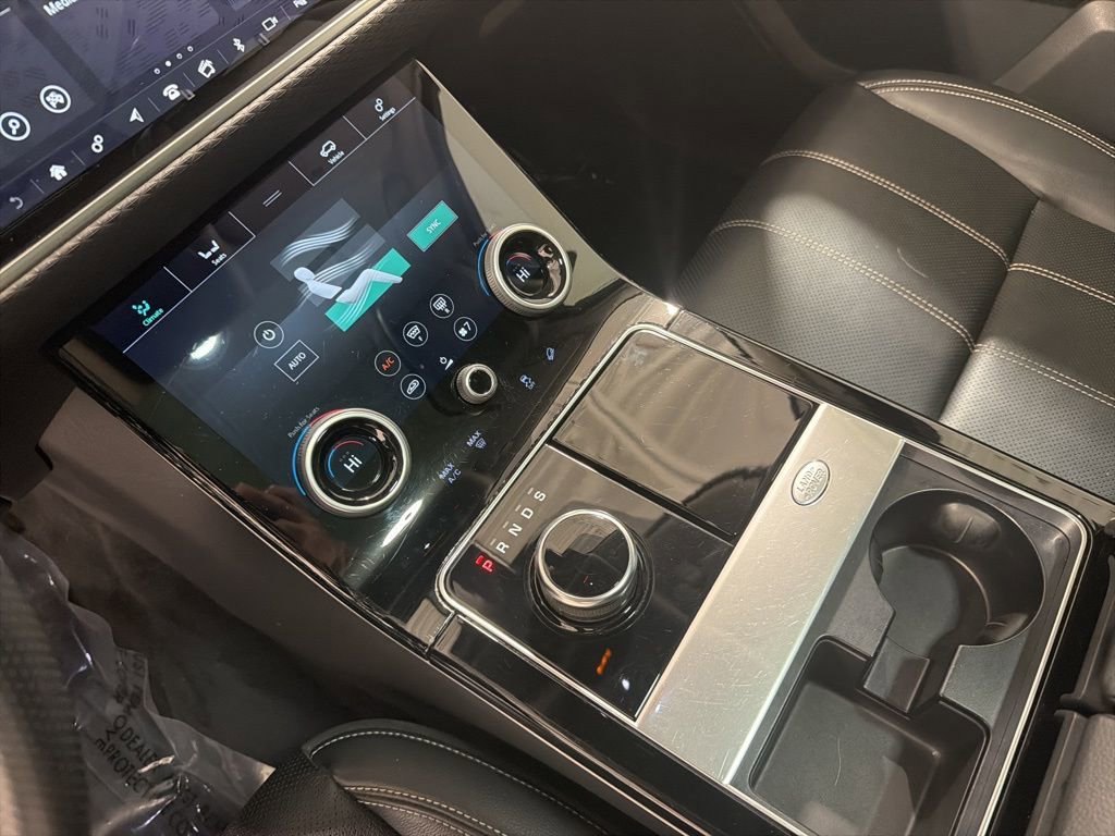 Used 2019 Land Rover Range Rover Velar S image 17