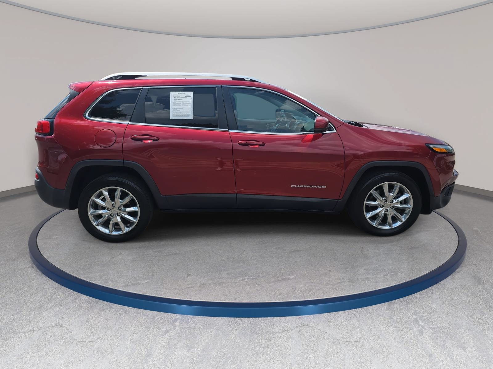 Used 2016 Jeep Cherokee Limited FWD image 4