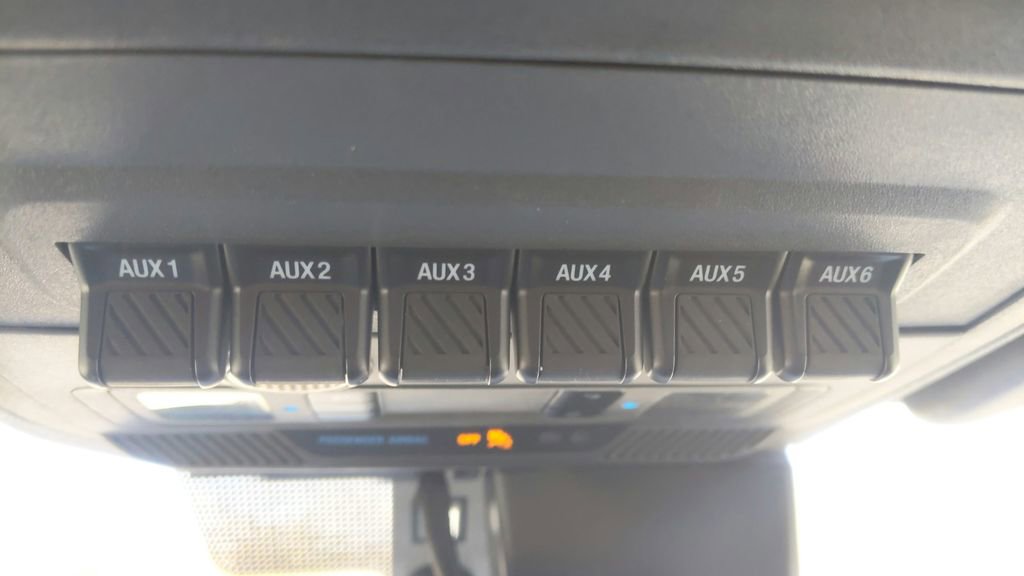 Used 2022 Ford Bronco Wildtrak image 28