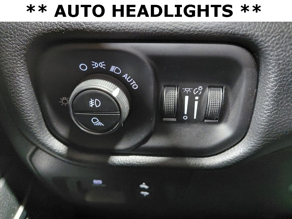 Used 2020 RAM 1500 Laramie image 19