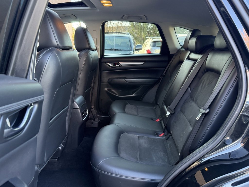 Used 2019 MAZDA CX-5 Touring image 14