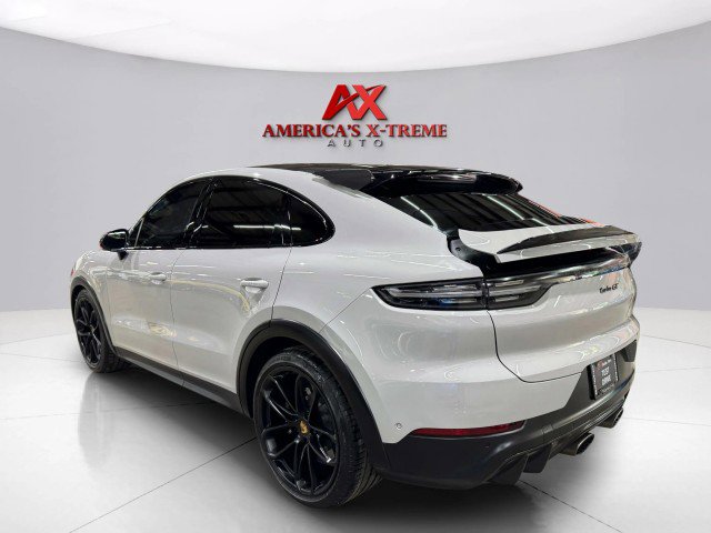 Used 2022 Porsche Cayenne Turbo GT image 4