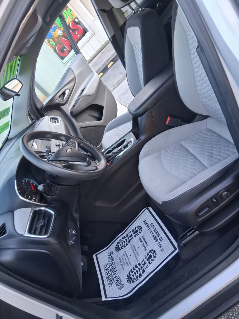 Used 2020 Chevrolet Equinox LS w/ LS Convenience Package image 8