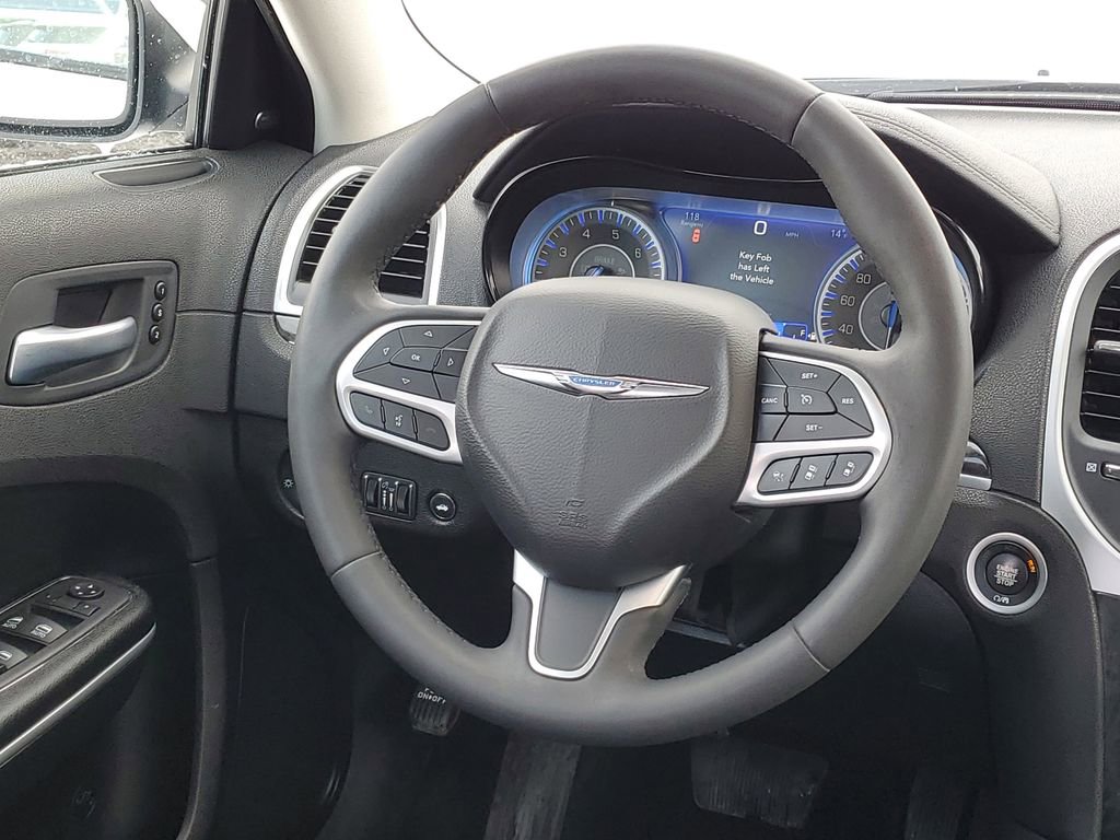 Used 2023 Chrysler 300 Touring L w/ Popular Equipment Group image 29