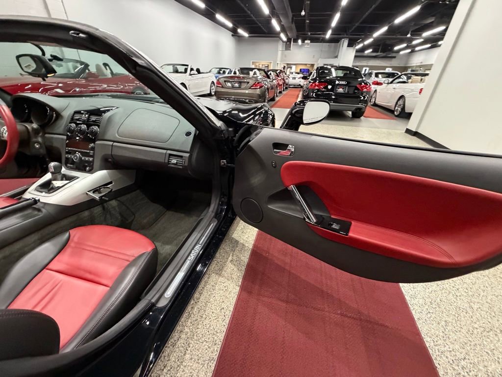 Used 2008 Saturn Sky Red Line RWD image 38