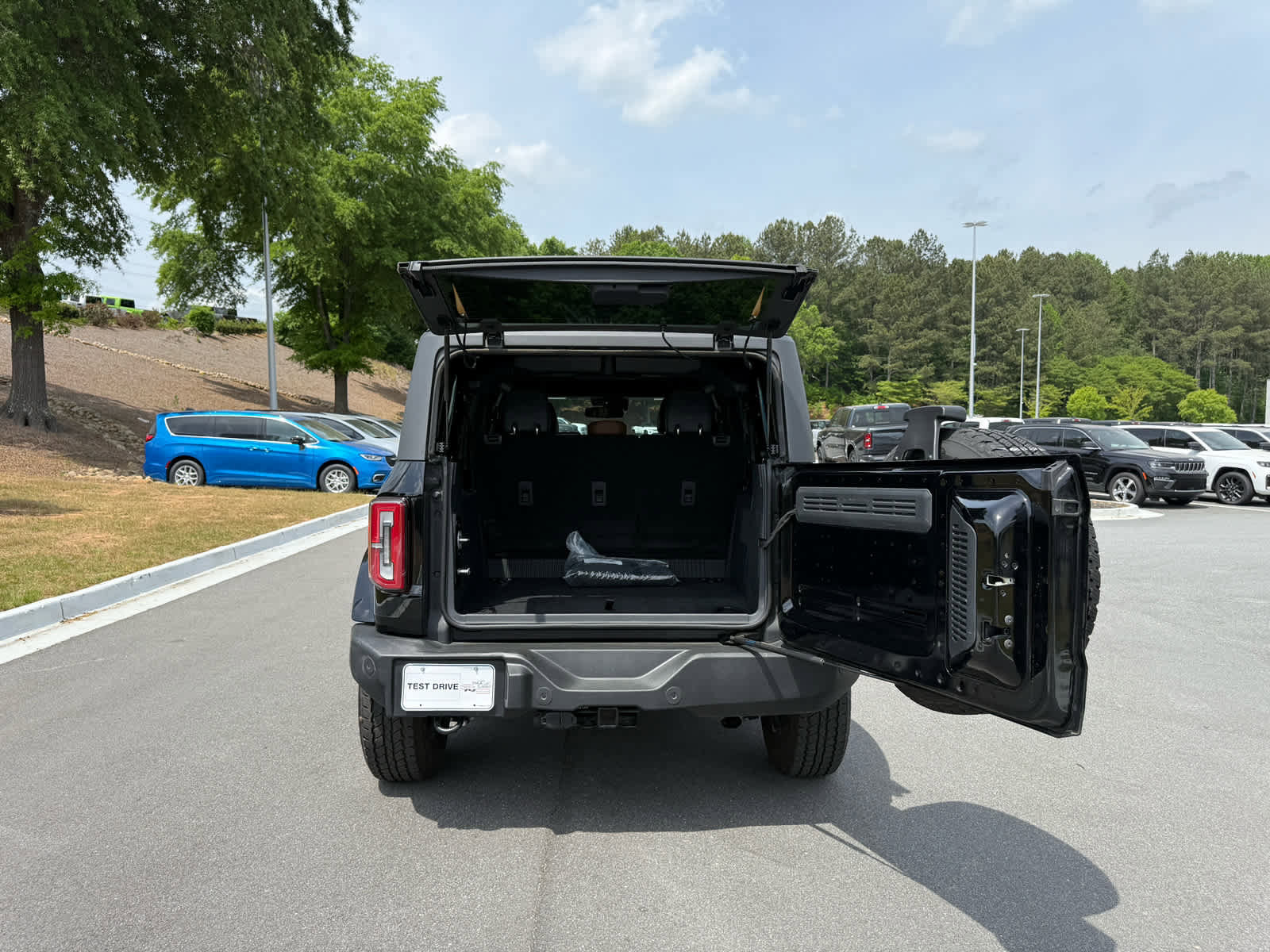 Used 2024 Ford Bronco Outer Banks image 27