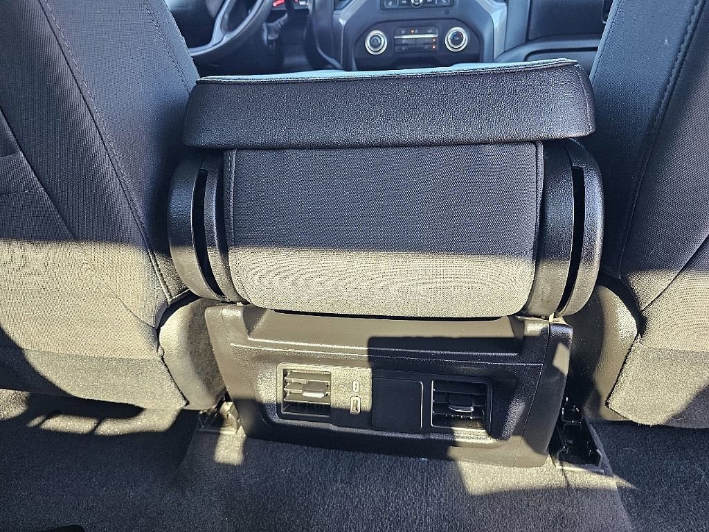 Used 2024 Chevrolet Silverado 1500 Custom image 21