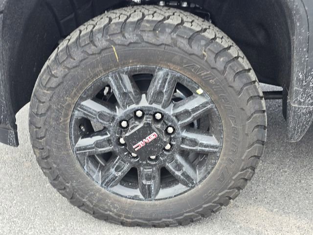 New 2026 GMC Sierra 2500 AT4 w/ AT4 Premium Plus Package image 9
