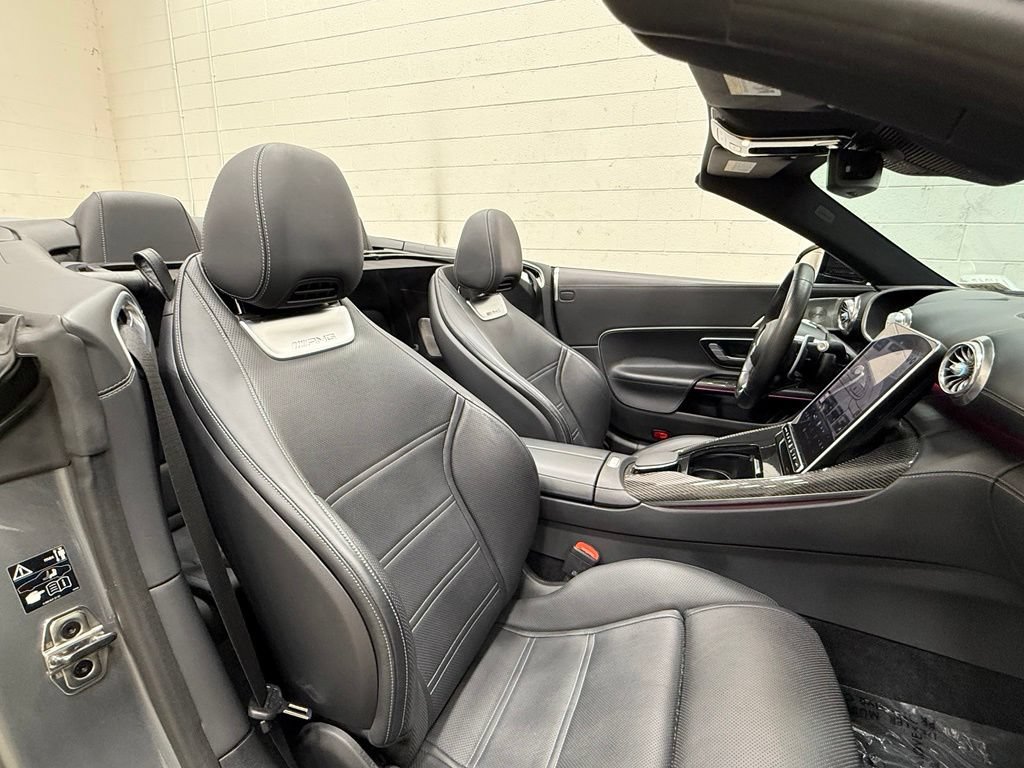 Used 2022 Mercedes-Benz SL 63 AMG 4MATIC image 29