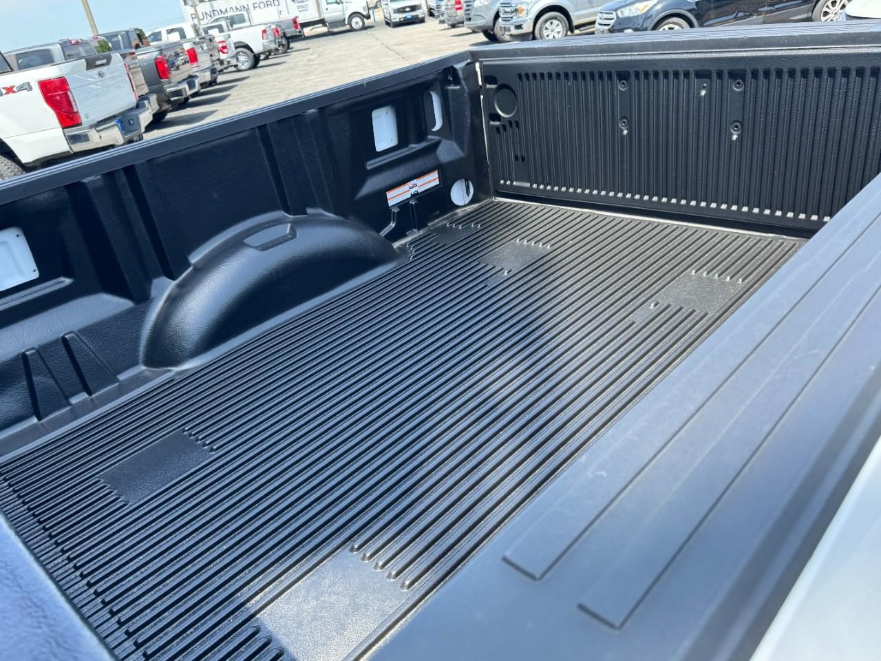 Used 2019 Ford F150 XL w/ Equipment Group 101A Mid AWD/4WD image 8