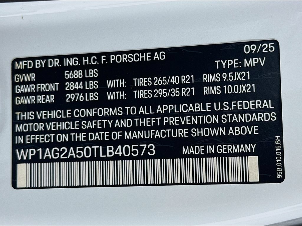 New 2026 Porsche Macan S AWD/4WD image 34