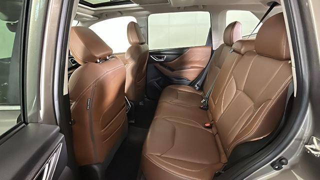 Used 2019 Subaru Forester Touring AWD/4WD image 26