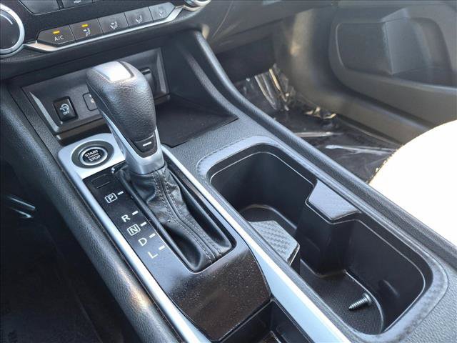 Used 2024 Nissan Sentra SV FWD image 17