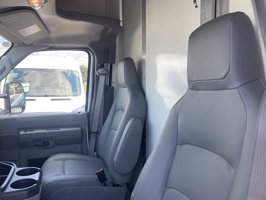 New 2025 Ford E-350 and Econoline 350 Super Duty w/ Power Equipment Group image 9