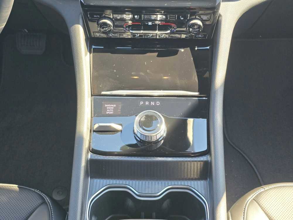 New 2025 Jeep Grand Cherokee Limited image 13