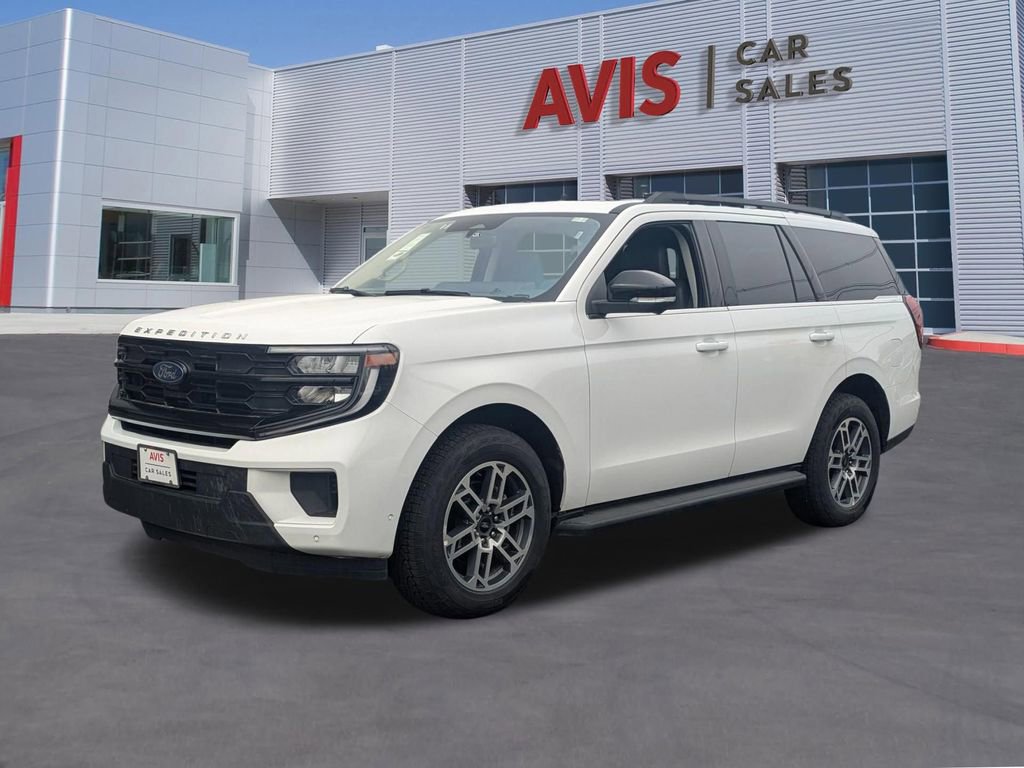 Used 2025 Ford Expedition Active