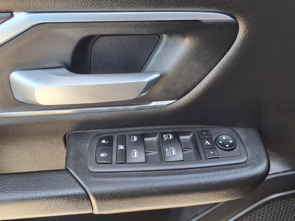 Used 2024 RAM 1500 Lone Star AWD/4WD image 22