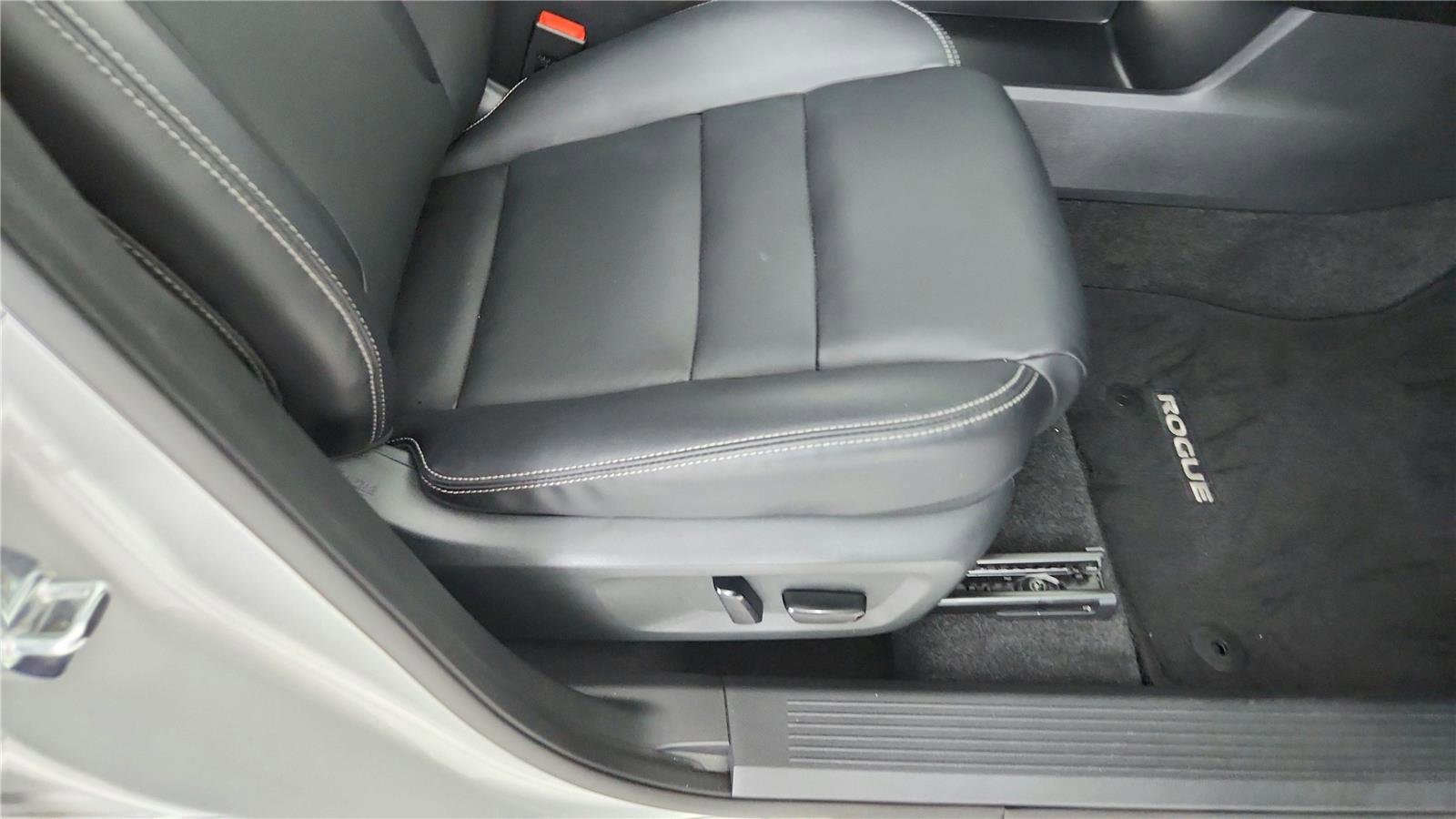 Used 2023 Nissan Rogue SL w/ SL Premium Package FWD image 21