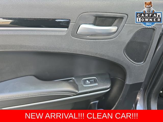 Used 2023 Chrysler 300 S image 17