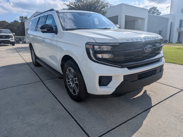 New 2025 Ford Expedition Max Active image 1