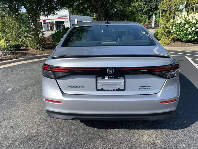 Used 2024 Honda Accord Sport image 7