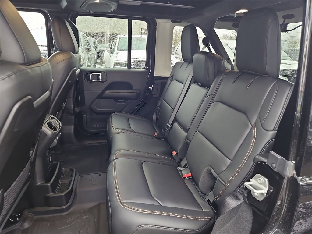 New 2025 Jeep Wrangler Unlimited Rubicon 392 image 14