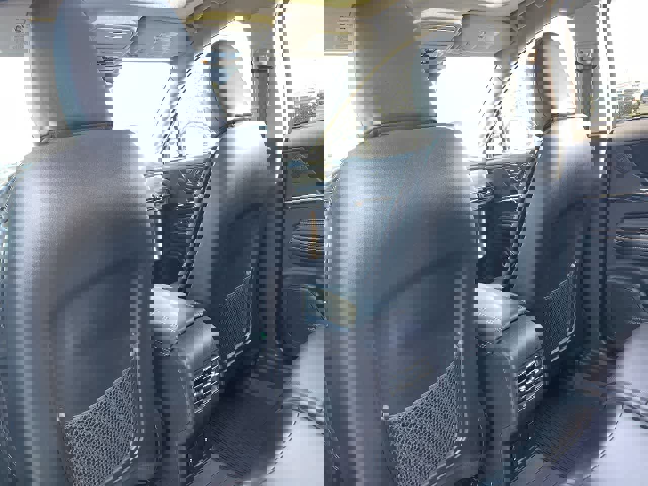 Used 2023 Lincoln Corsair Reserve w/ Equipment Group 201A image 20