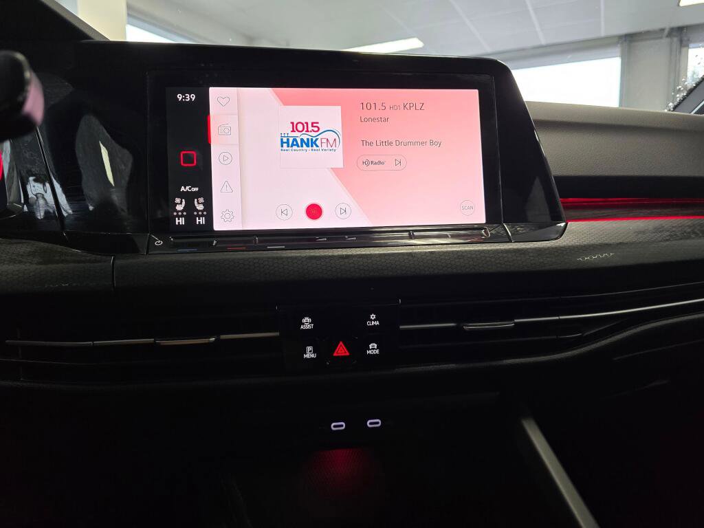 Used 2022 Volkswagen GTI Autobahn image 29