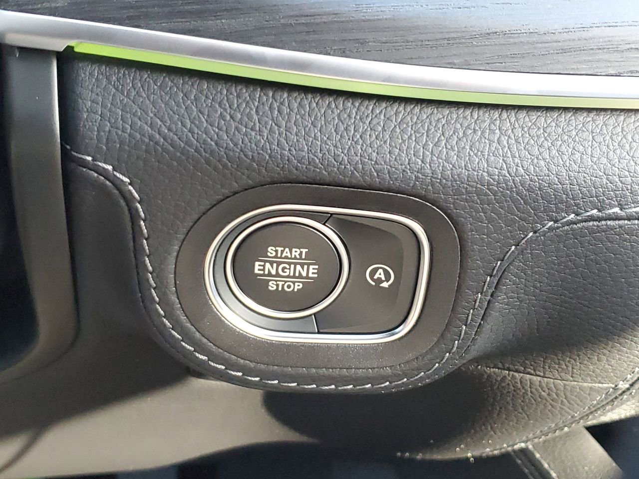 New 2025 Mercedes-Benz GLE 350 4MATIC image 32