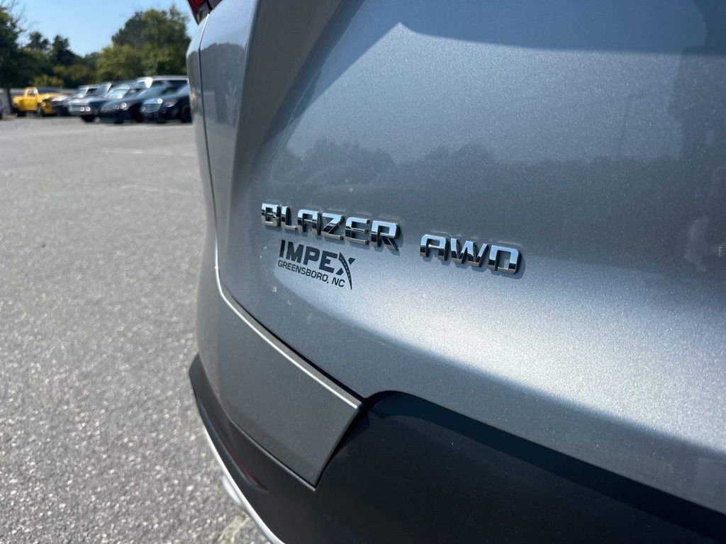 Used 2025 Chevrolet Blazer LT image 28