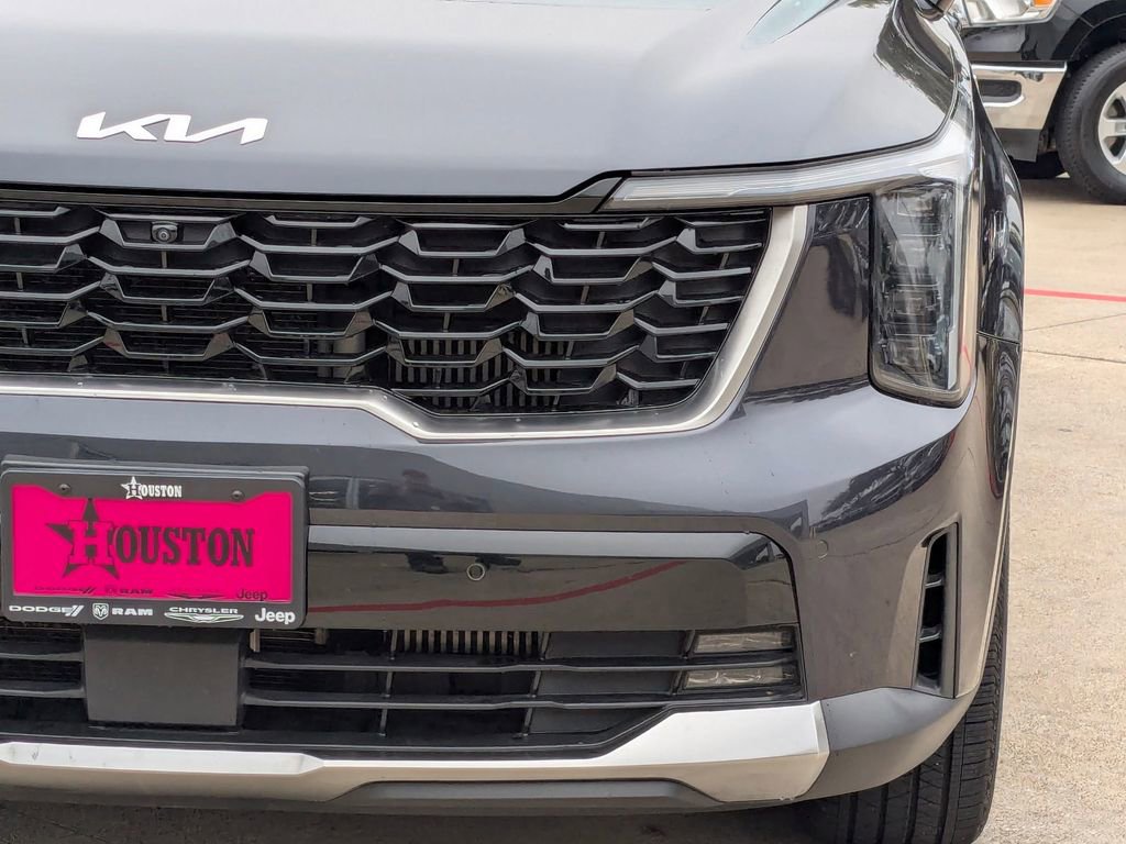 Used 2025 Kia Sorento SX image 10