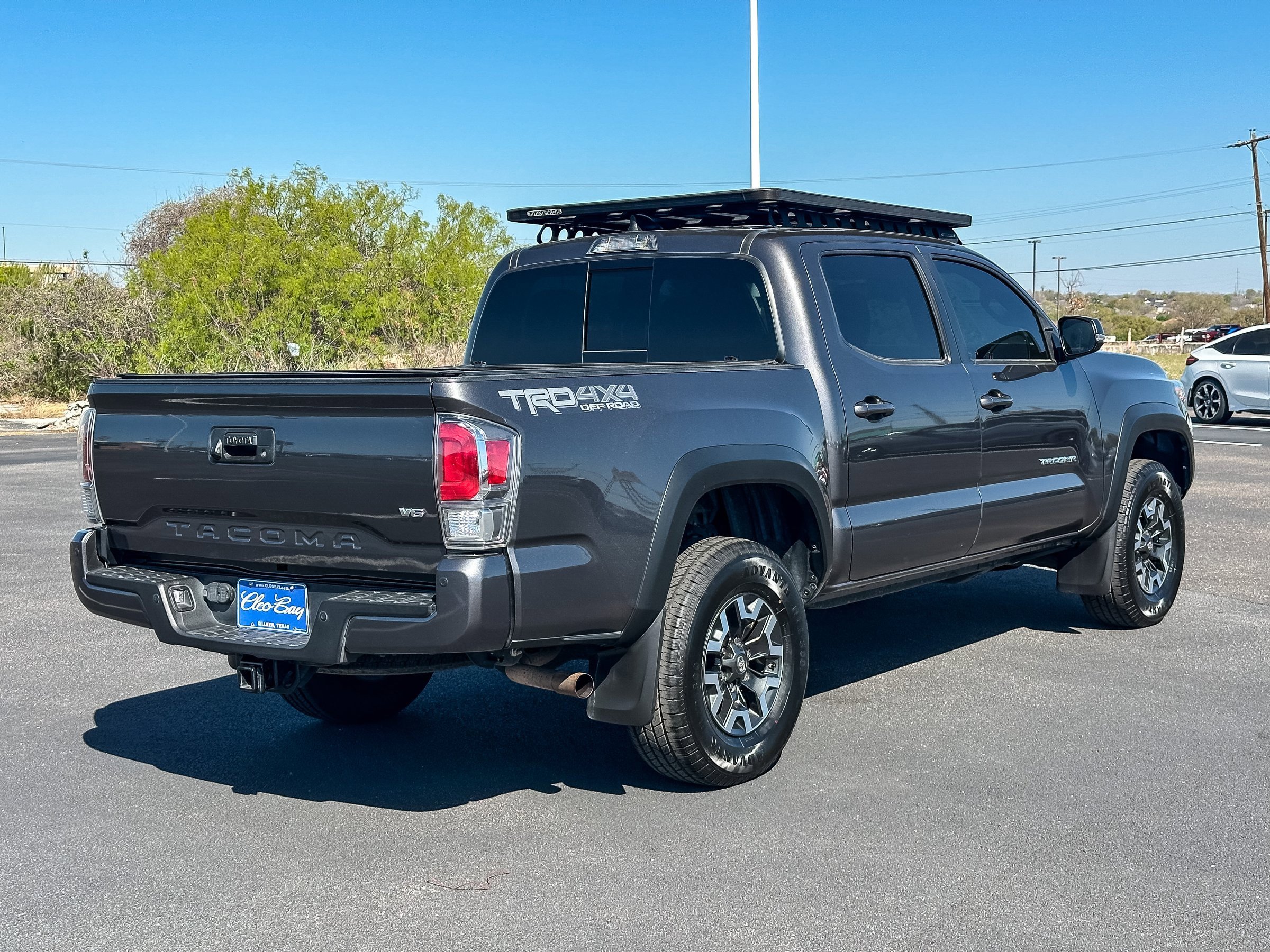 Used 2020 Toyota Tacoma TRD Off-Road w/ Technology Package image 6