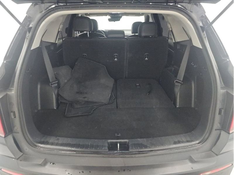 Used 2021 Kia Sorento S w/ Panoramic Sunroof Package image 10