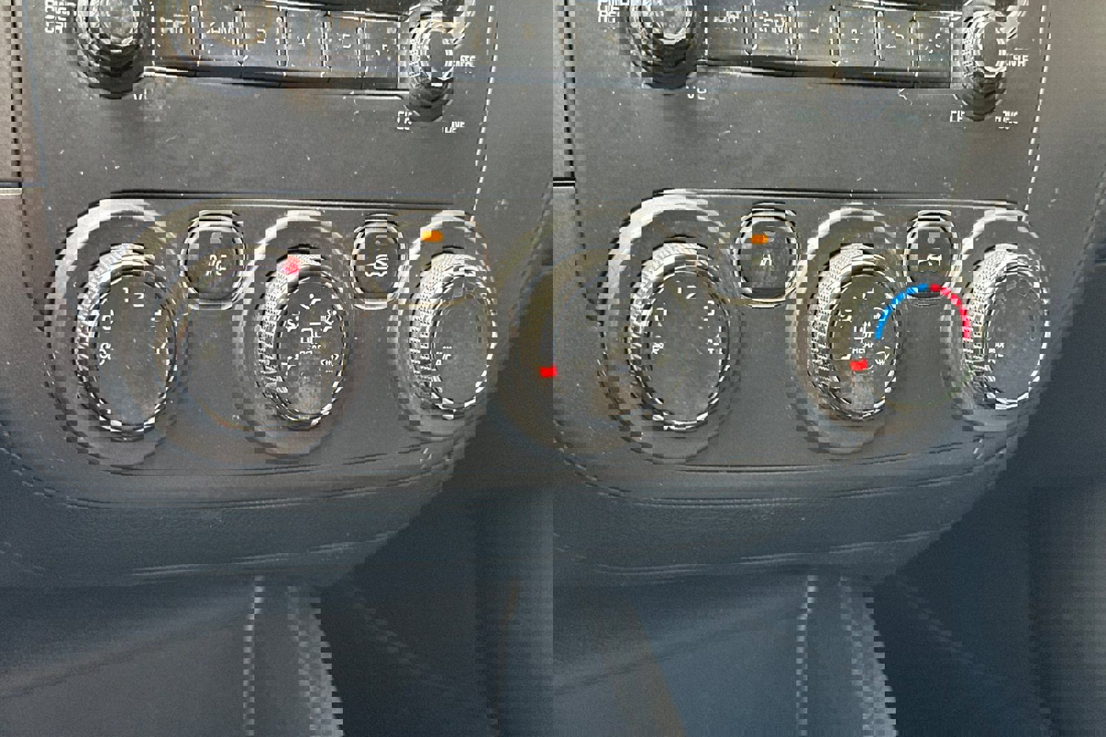 Used 2017 Kia Forte LX image 20