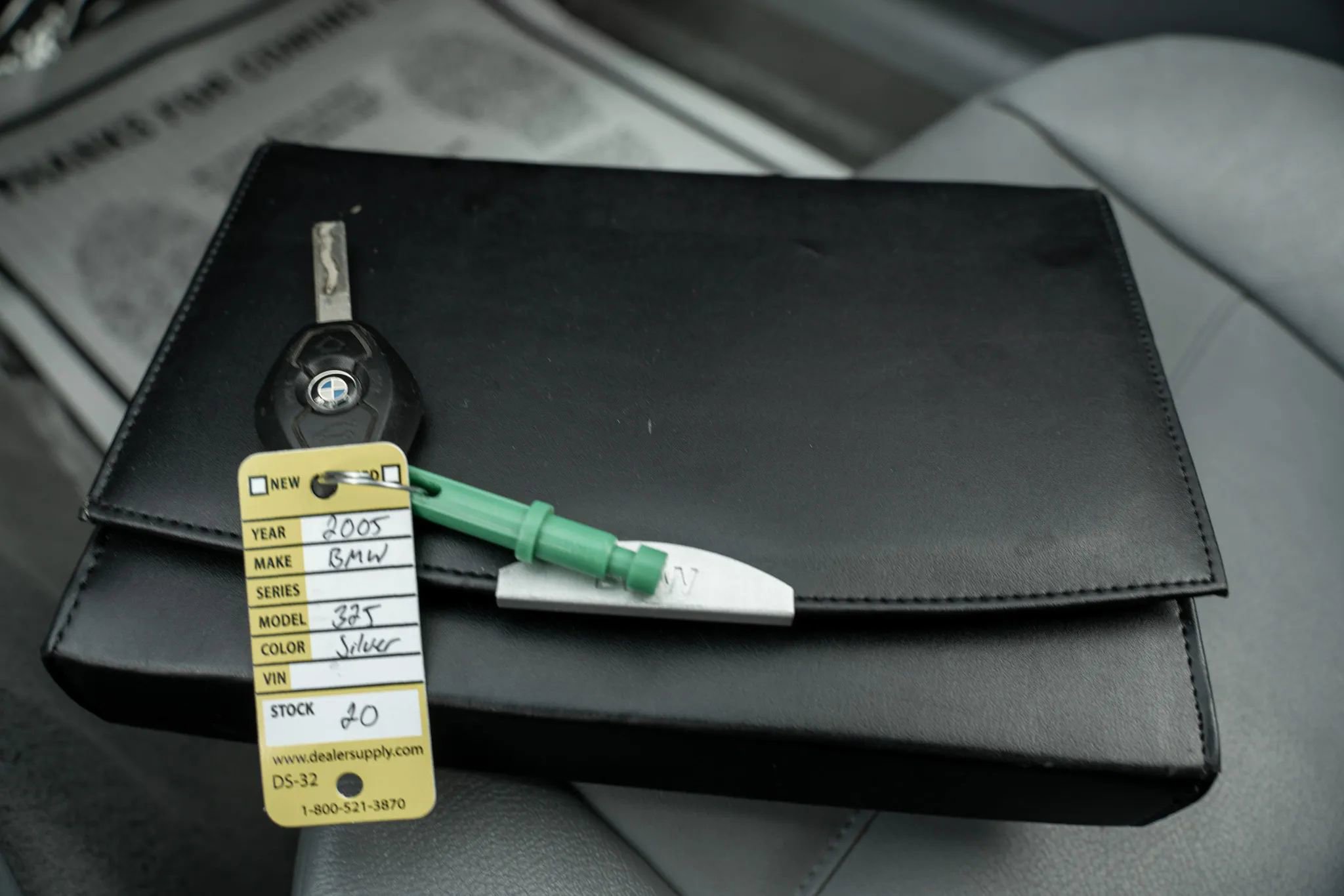 Used 2005 BMW 325Ci Convertible RWD image 24