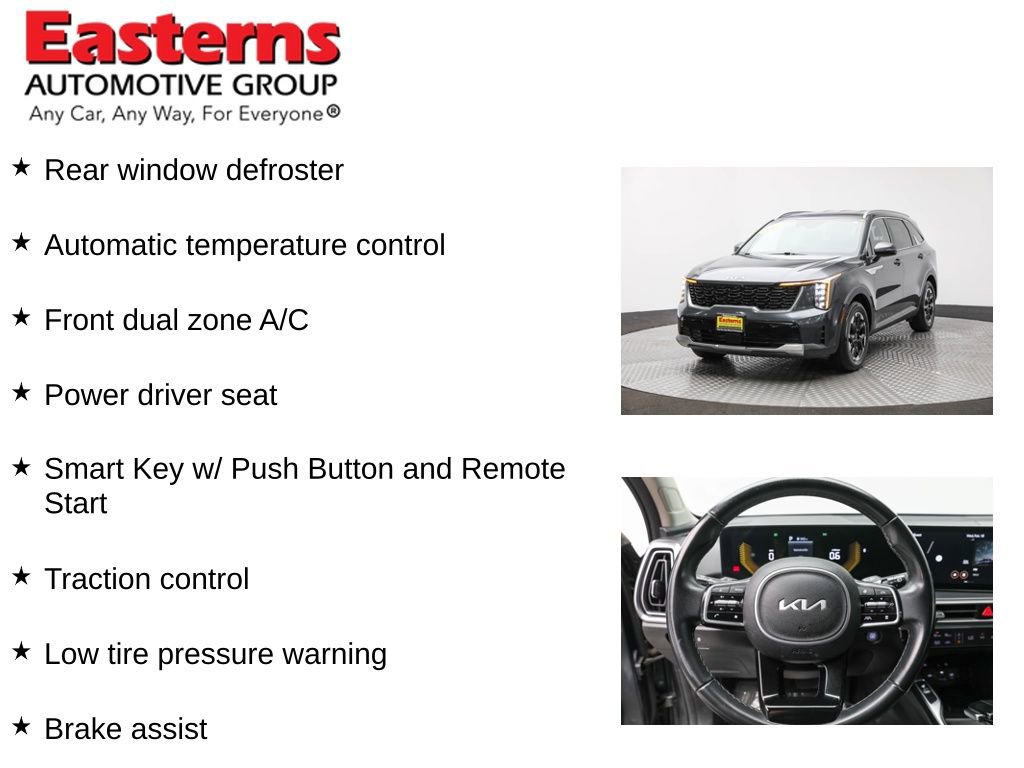 Used 2024 Kia Sorento S image 11