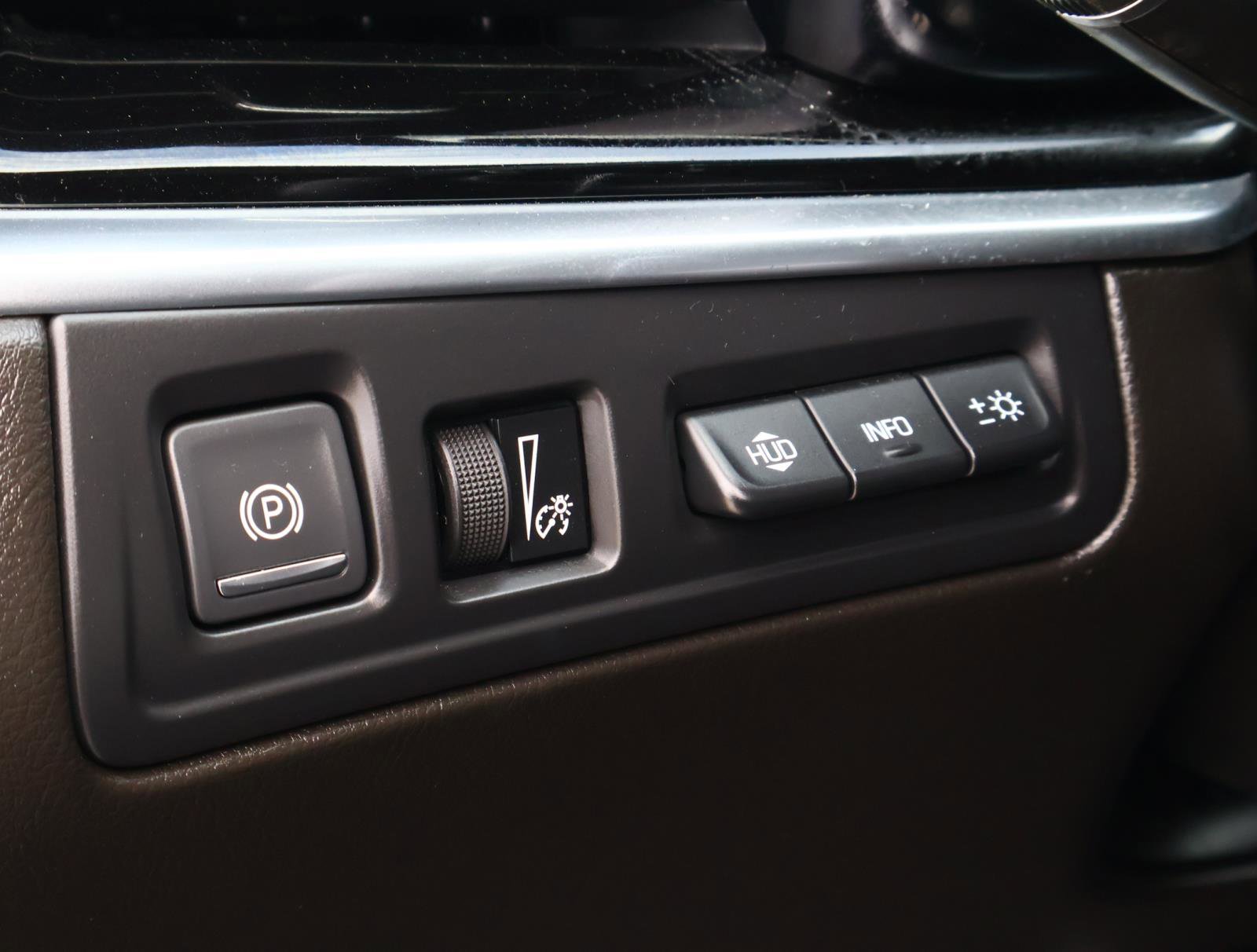 Certified 2022 Cadillac XT6 Sport w/ Technology Package image 28