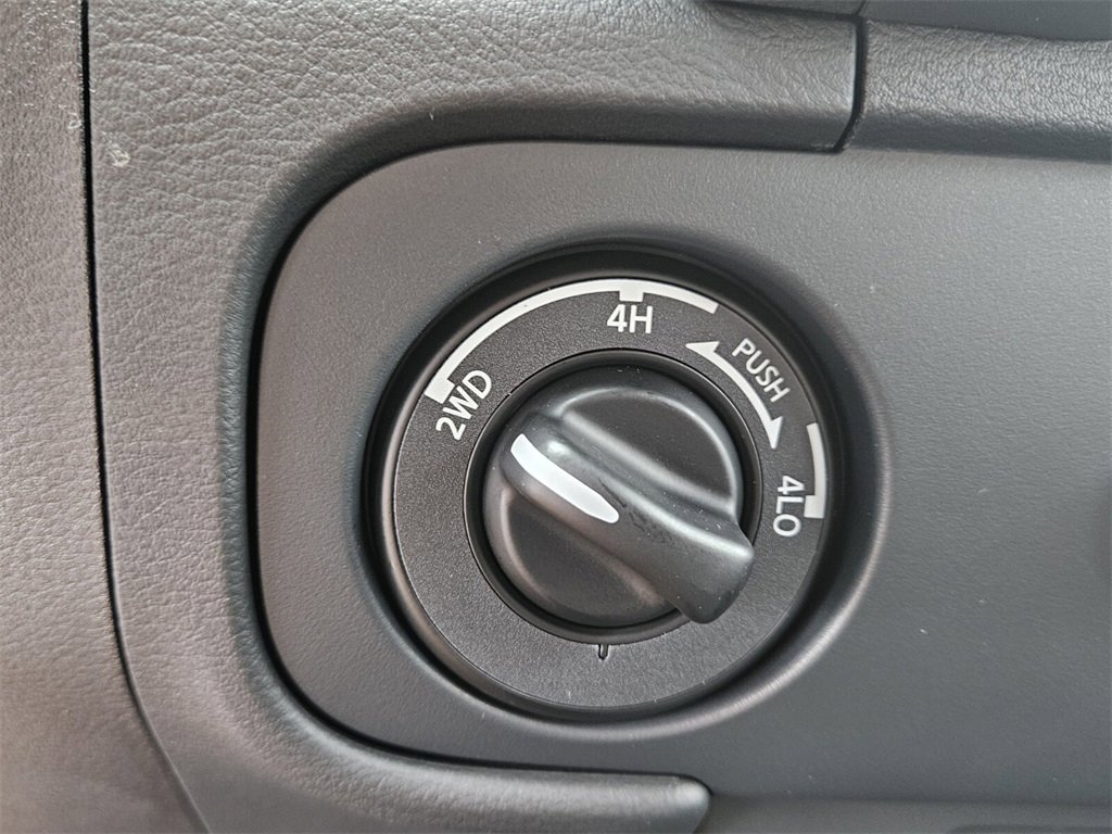 New 2026 Nissan Frontier SV w/ Tow Package image 23