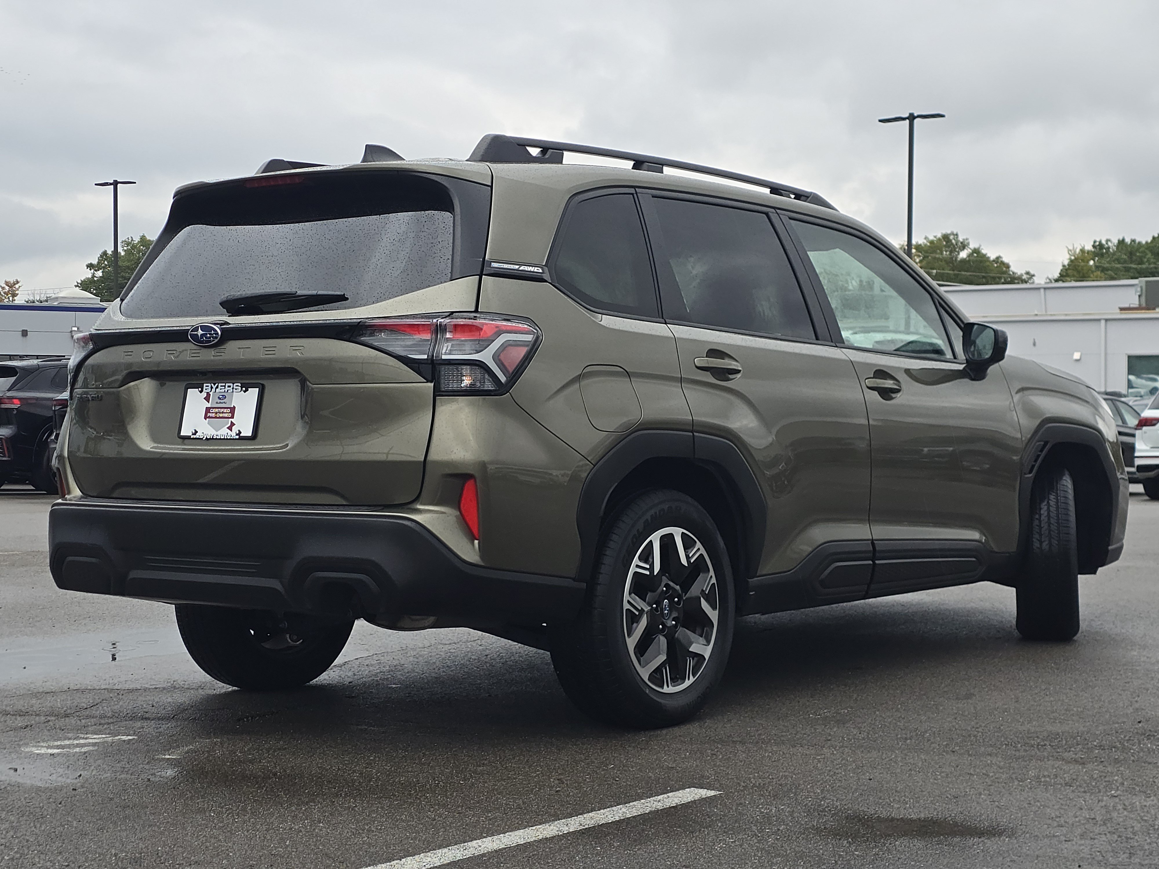 Certified 2025 Subaru Forester Premium AWD/4WD image 7