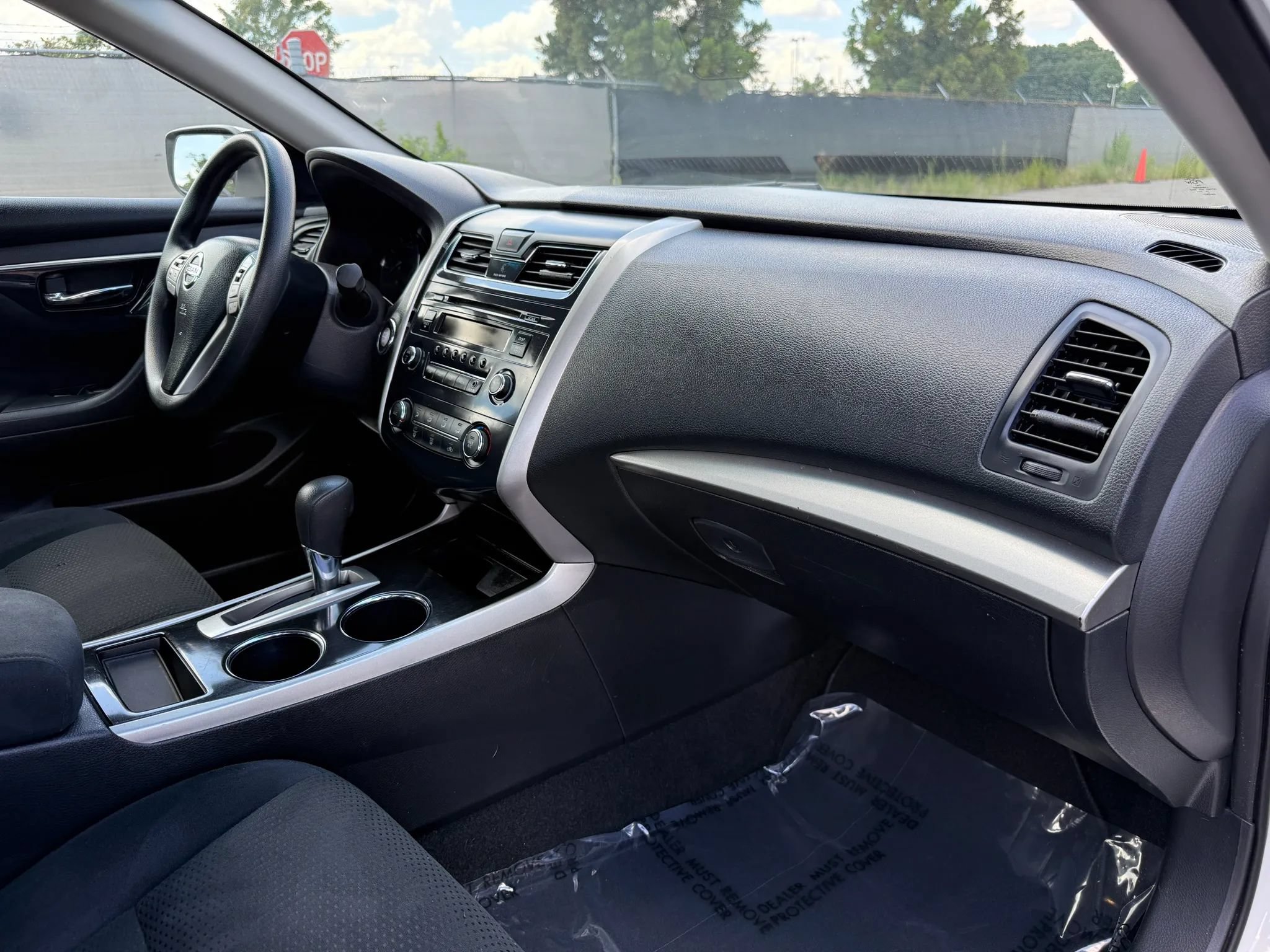 Used 2014 Nissan Altima 2.5 S FWD image 19