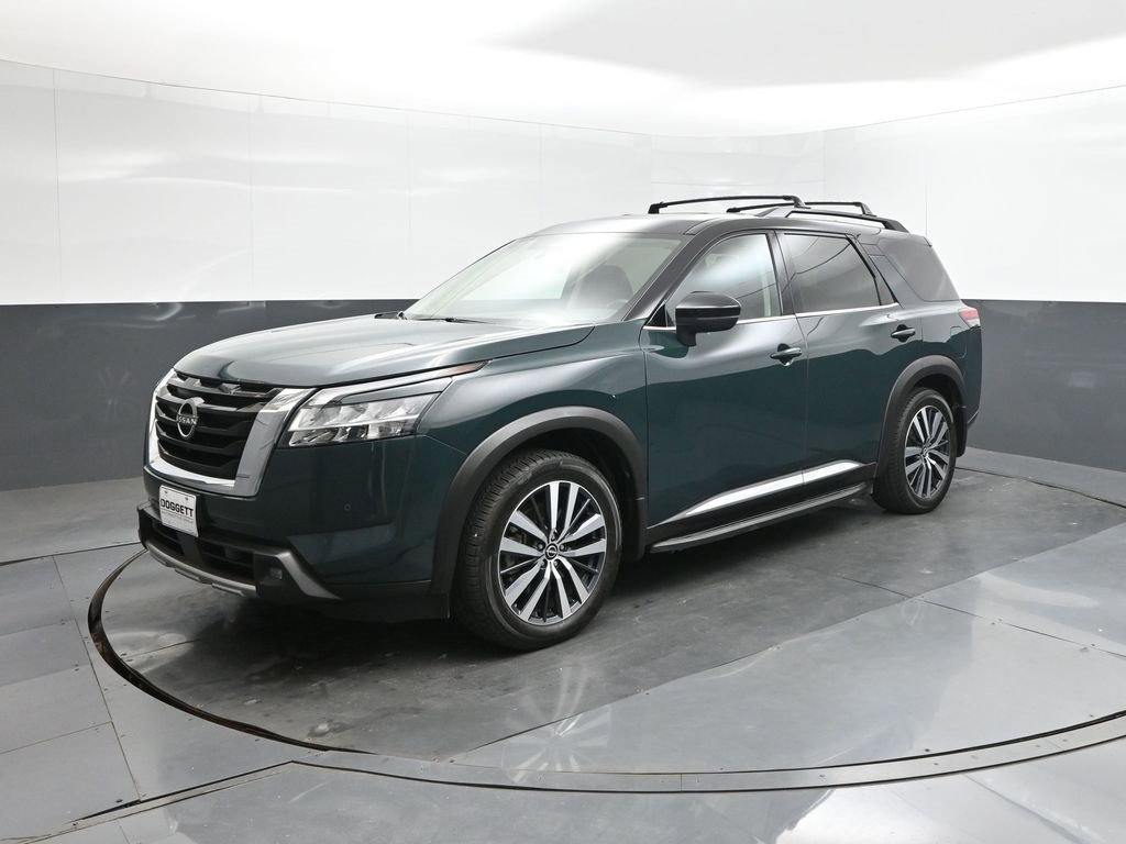 Used 2022 Nissan Pathfinder Platinum w/ Cargo Package