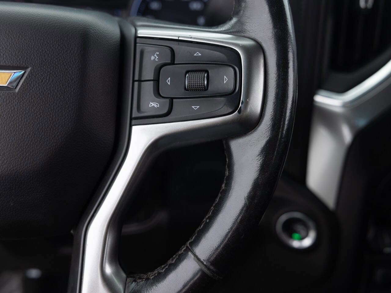 Used 2021 Chevrolet Silverado 2500 LTZ image 41