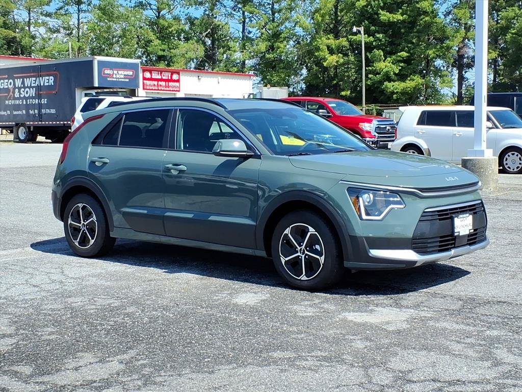 New 2026 Kia Niro EX w/ EX Premium Package FWD image 2