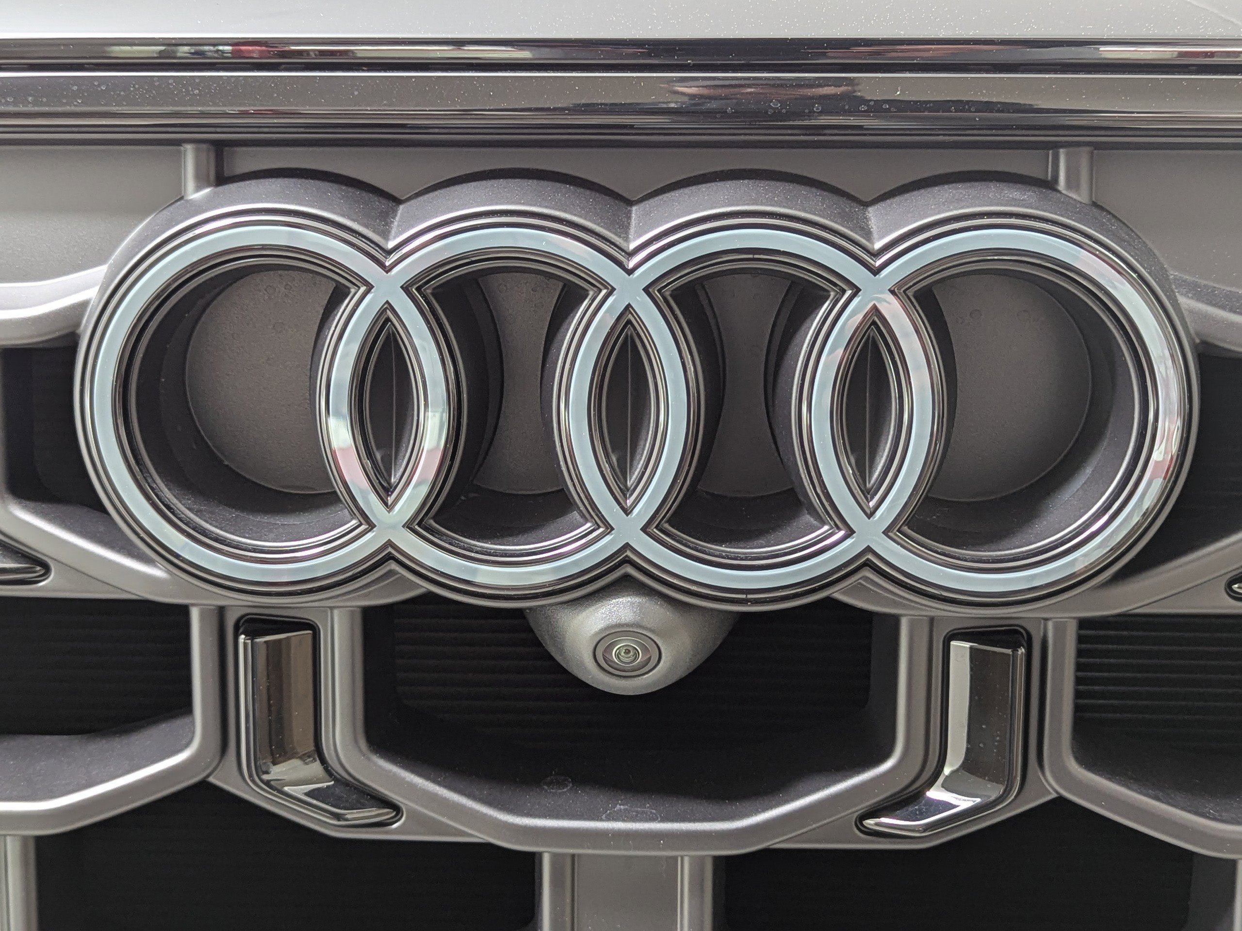 New 2026 Audi Q8 Premium Plus image 24