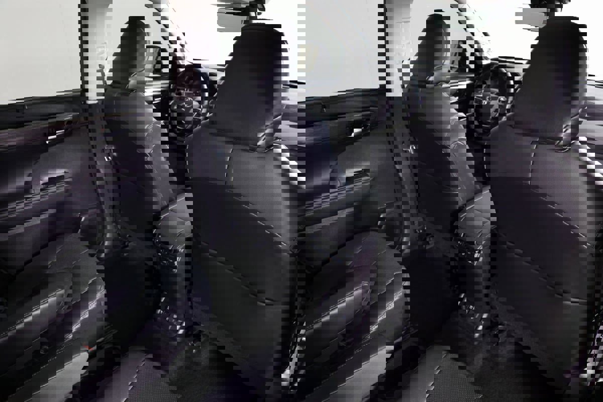 Used 2021 Toyota Highlander Platinum image 43