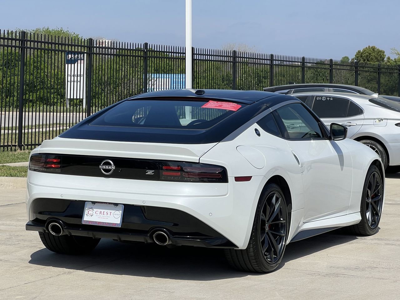 Certified 2024 Nissan Z Performance w/ Floor Mat Package image 4