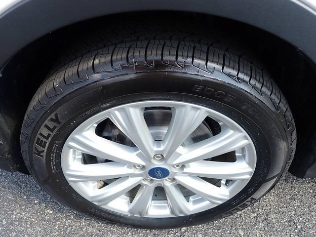 Used 2019 Ford Escape SEL AWD/4WD image 13