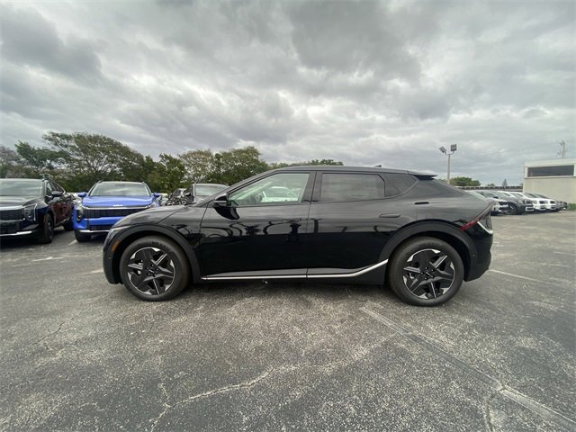 New 2025 Kia EV6 Light image 5