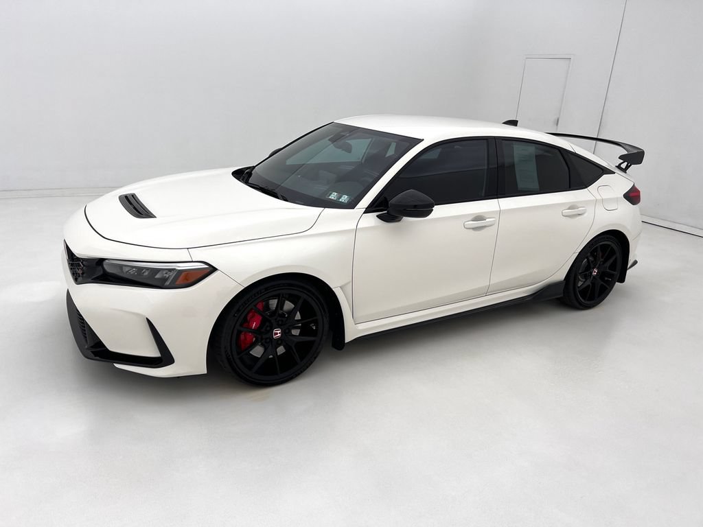 Used 2025 Honda Civic Type R image 5