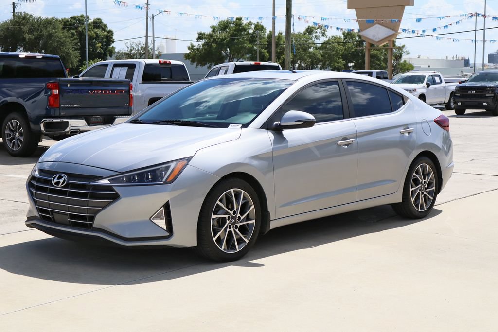 Used 2020 Hyundai Elantra Limited w/ Ultimate Package 03 FWD image 5